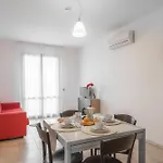 Stylish Le Fontane 2 Bedrapt T6 Sleeps 6 *