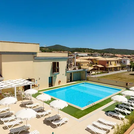Stylish Le Fontane 2 Bedrapt T6 Sleeps 6 * Вилласимиус