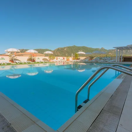 Stylish Le Fontane 2 Bedrapt T6 Sleeps 6 Apartment *