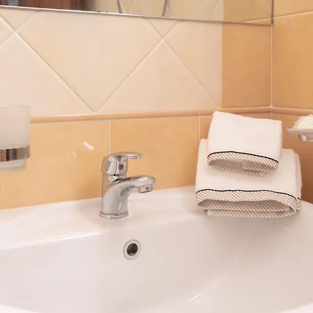 Stylish Le Fontane 2 Bedrapt T6 Sleeps 6 公寓 维拉西米乌斯