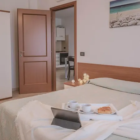 Apartment Stylish Le Fontane 2 Bedrapt T6 Sleeps 6 *