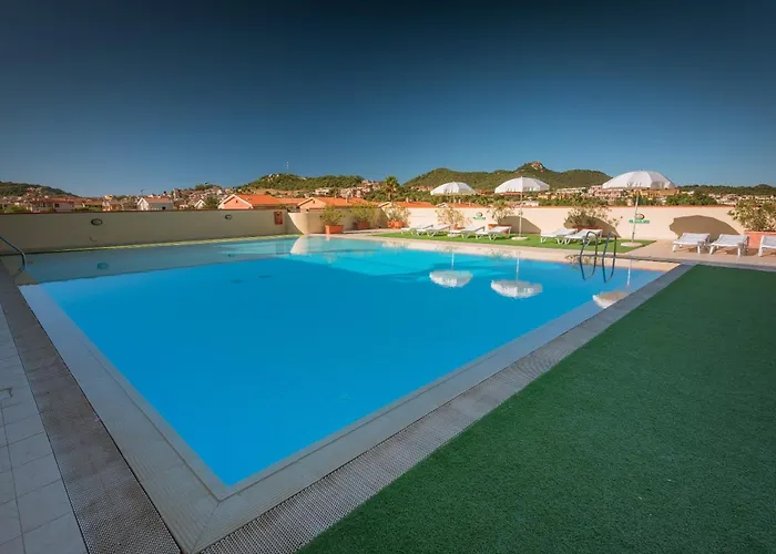 Stylish Le Fontane 2 Bedrapt T6 Sleeps 6 * Villasimius