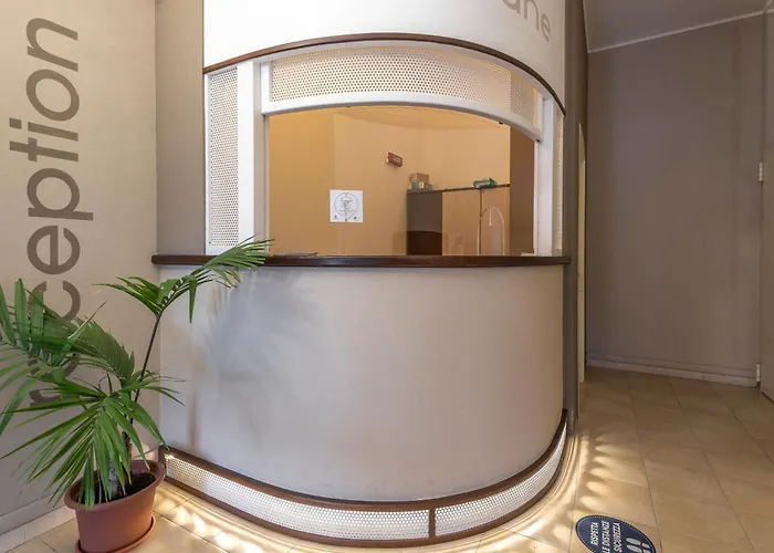 Stylish Le Fontane 2 Bedrapt T6 Sleeps 6 *