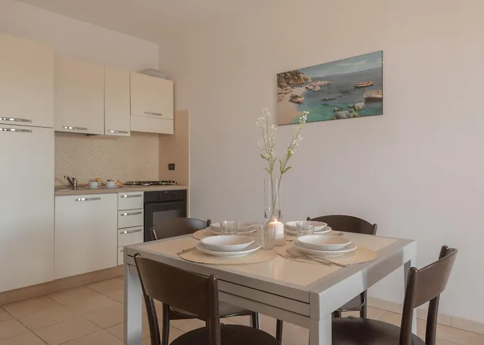 Stylish Le Fontane 2 Bedrapt T6 Sleeps 6 Villasimius